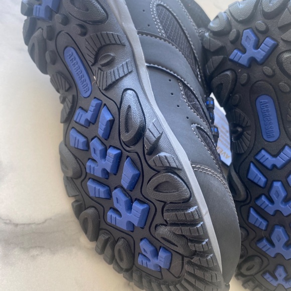 NWT Hiker style work boot Aggressor steel toe size 6 - Picture 4 of 4